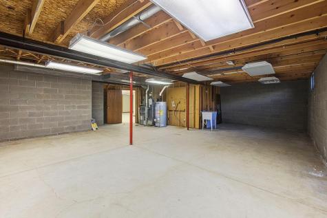 17 Waters Edge Drive Mount Vernon OH 43050