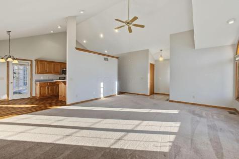 17 Waters Edge Drive Mount Vernon OH 43050