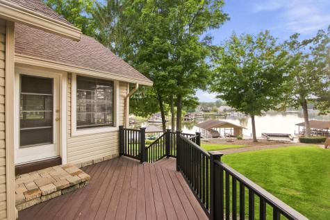 4045 Apple Valley Drive Howard OH 43028