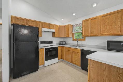 707 Greenbriar Circle Howard OH 43028
