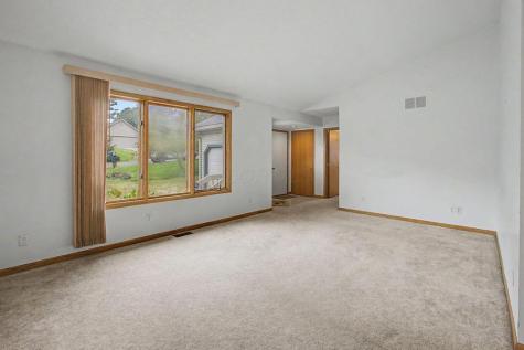 707 Greenbriar Circle Howard OH 43028