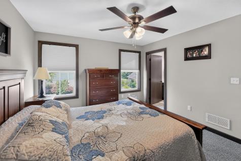 1085 Apple Valley Drive Howard OH 43028
