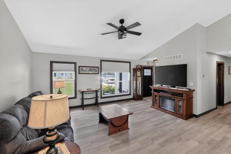 1085 Apple Valley Drive Howard OH 43028
