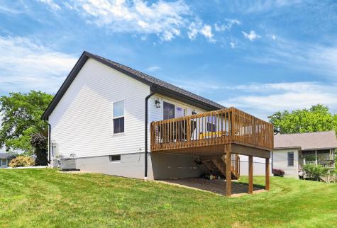 1085 Apple Valley Drive Howard OH 43028