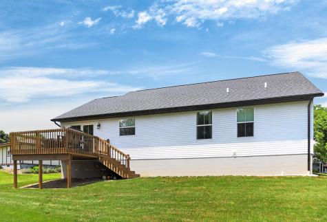 1085 Apple Valley Drive Howard OH 43028