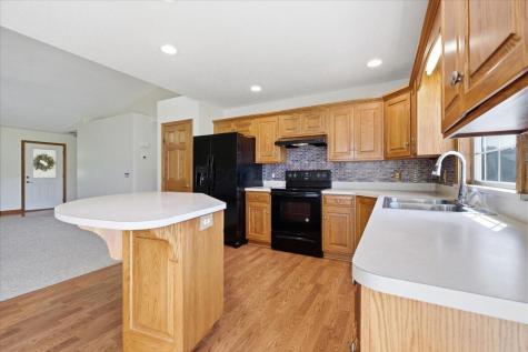 87 Struble Circle Fredericktown OH 43019