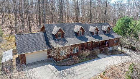 441 Grand Ridge Drive Howard OH 43028