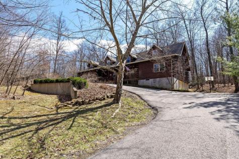 441 Grand Ridge Drive Howard OH 43028