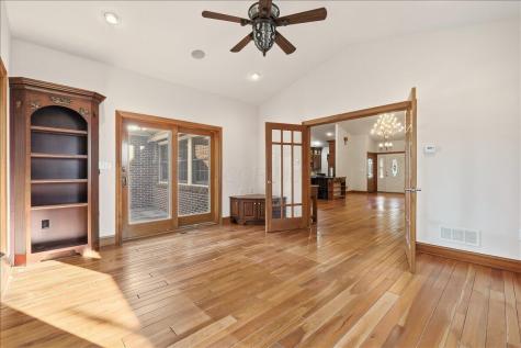 14835 Indian Hills Road Mount Vernon OH 43050