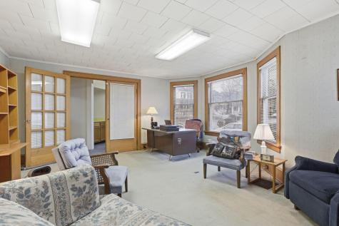 102 E Gambier Street Mount Vernon OH 43050