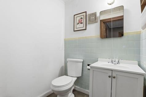 102 E Gambier Street Mount Vernon OH 43050