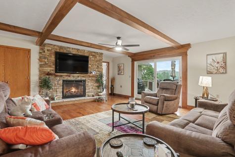922 Fairway Drive Howard OH 43028