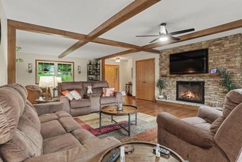 922 Fairway Drive Howard OH 43028