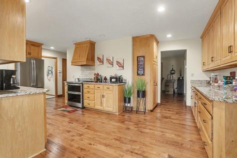 922 Fairway Drive Howard OH 43028