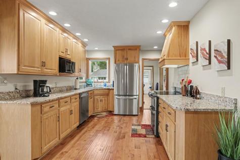 922 Fairway Drive Howard OH 43028