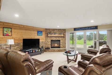 922 Fairway Drive Howard OH 43028