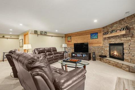 922 Fairway Drive Howard OH 43028