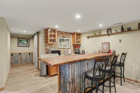 922 Fairway Drive Howard OH 43028