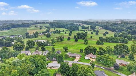922 Fairway Drive Howard OH 43028