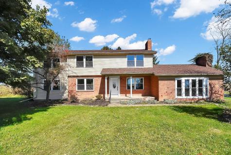 13061 Montgomery Road Fredericktown OH 43019