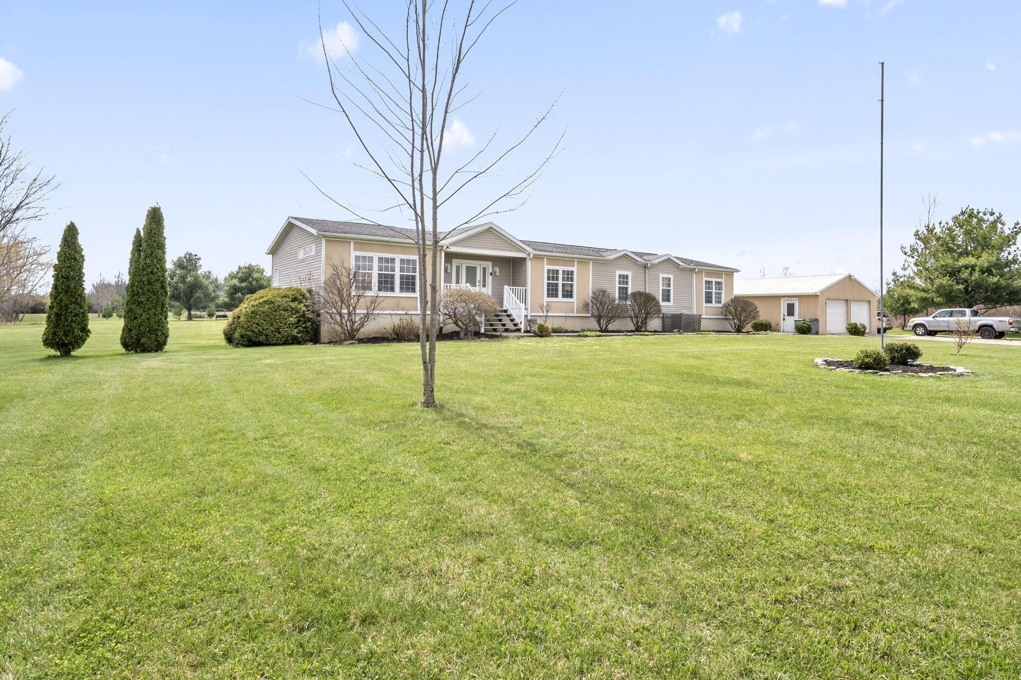 7046 Township Road 195 Centerburg OH 43011