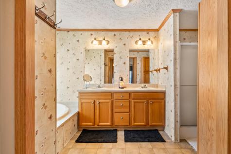 7046 Township Road 195 Centerburg OH 43011