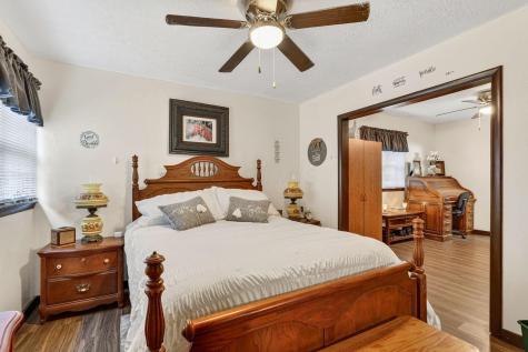 319 N Park Avenue Wellston OH 45692