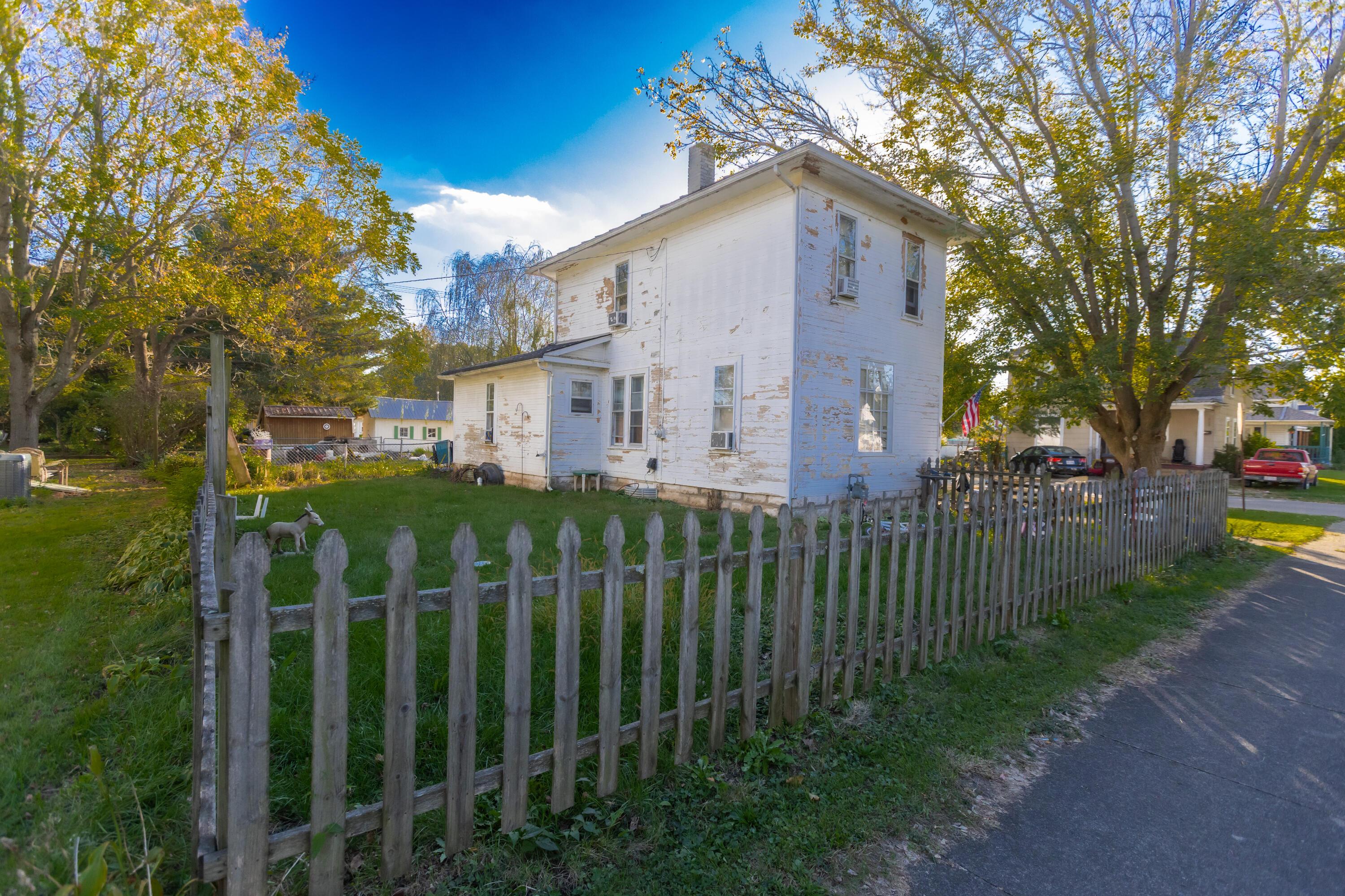 818 W Gambier Street Mount Vernon OH 43050