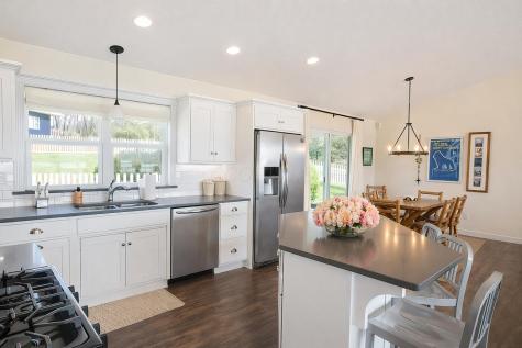 3996 Apple Valley Drive Howard OH 43028