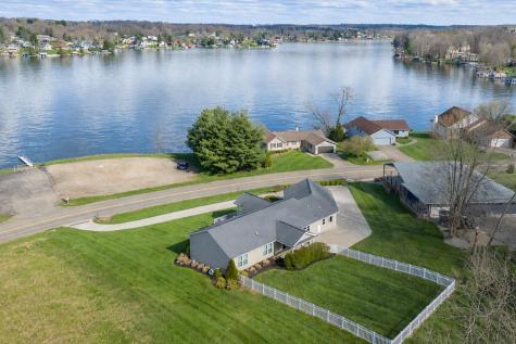 3996 Apple Valley Drive Howard OH 43028