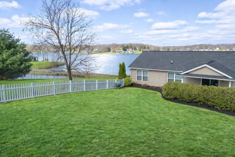 3996 Apple Valley Drive Howard OH 43028