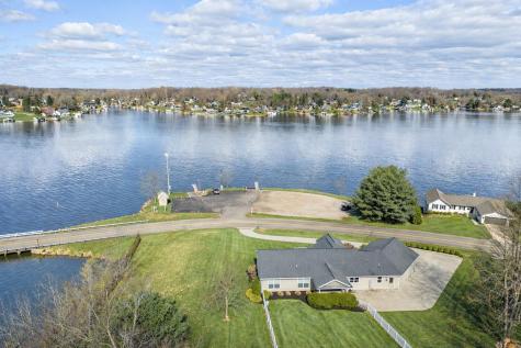 3996 Apple Valley Drive Howard OH 43028