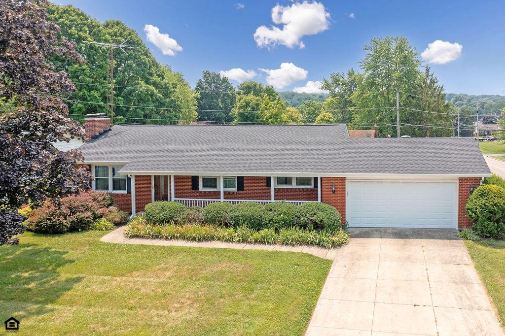 2 Upland Terrace Mount Vernon OH 43050