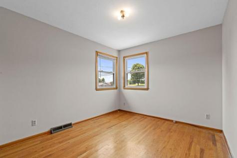 2 Upland Terrace Mount Vernon OH 43050