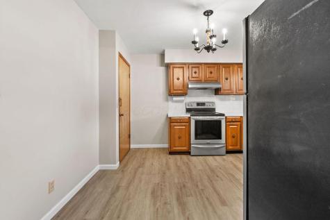 2 Upland Terrace Mount Vernon OH 43050