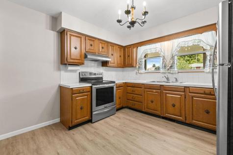 2 Upland Terrace Mount Vernon OH 43050