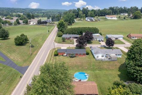 2 Upland Terrace Mount Vernon OH 43050