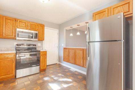 879 Winesap Drive Howard OH 43028