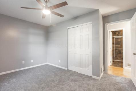 879 Winesap Drive Howard OH 43028