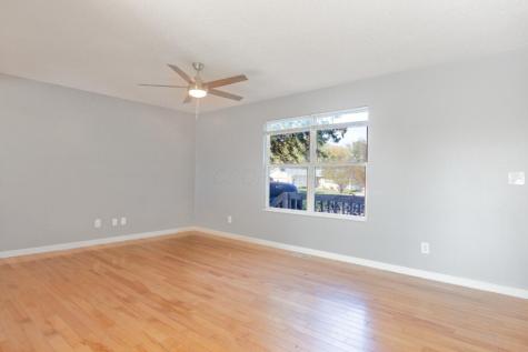 879 Winesap Drive Howard OH 43028