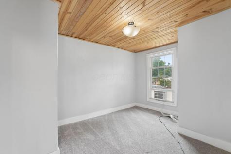 107 W Sandusky Street Fredericktown OH 43019