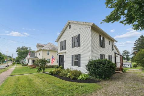 107 W Sandusky Street Fredericktown OH 43019