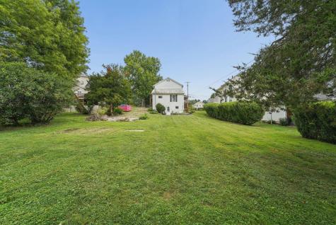 107 W Sandusky Street Fredericktown OH 43019
