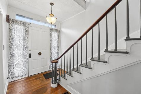 107 W Sandusky Street Fredericktown OH 43019