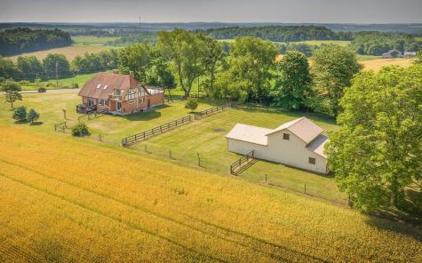 14119 Magers Road Howard OH 43028