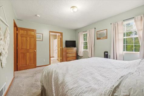 749 Country Club Drive Howard OH 43028