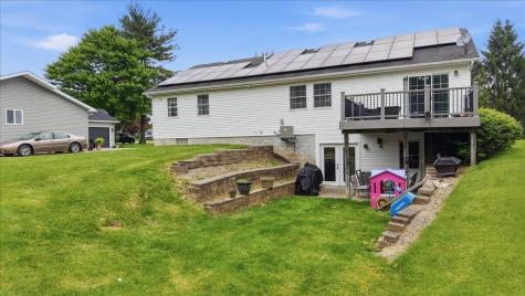749 Country Club Drive Howard OH 43028