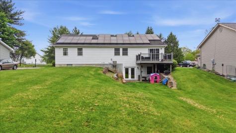 749 Country Club Drive Howard OH 43028