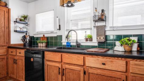 584 N Main Street Utica OH 43080