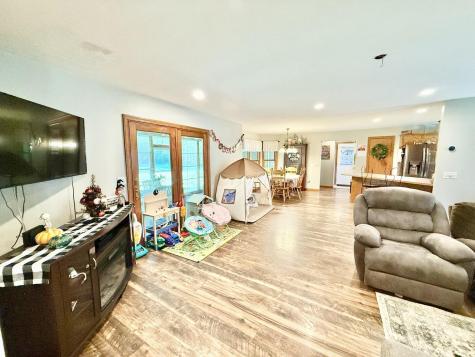 15596 Carson Road Mount Vernon OH 43050